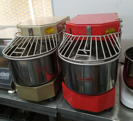 Commerciële keuken deegmixer roestvrij staal planetaire stand spiraal mengmachine