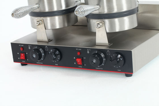 Commerciële elektrische wafelmachine met dubbele kop met een niet-klevende coating en 11 kg gewicht