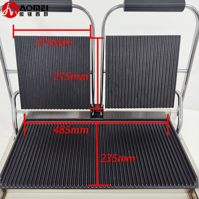 215*215mm Grillgrootte Elektrische Panini Press Contact Grill voor horecabedrijven