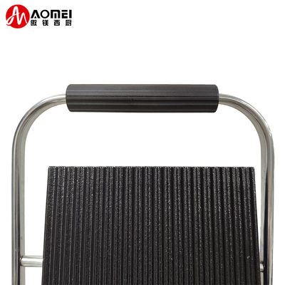 Commerciële elektrische grill Draagbare Panini Sandwich Contact Grill 305*340*190mm 10,8kg