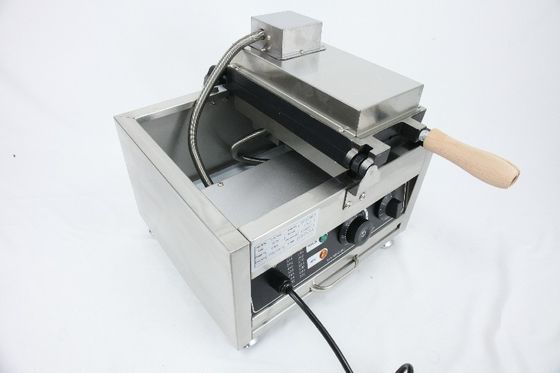 AM-C121 Commerciële elektrische niet-klevende wafelfabrikant voor malen Grootte 1 gat 40*35*20 mm